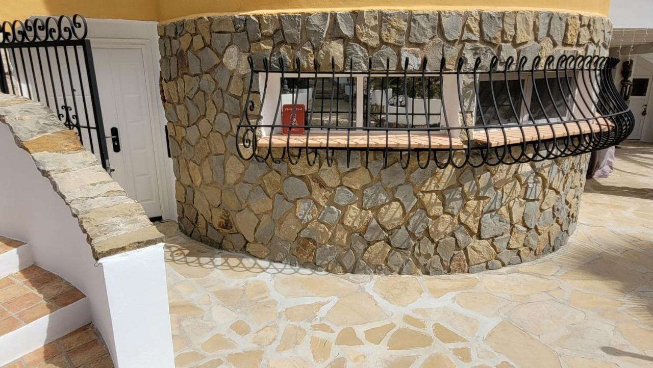 Casa Caledonia - Appartement Dans Villa Avec Jardin Arbore Et Piscine A 500 M De La Mer Benissa Exterior foto