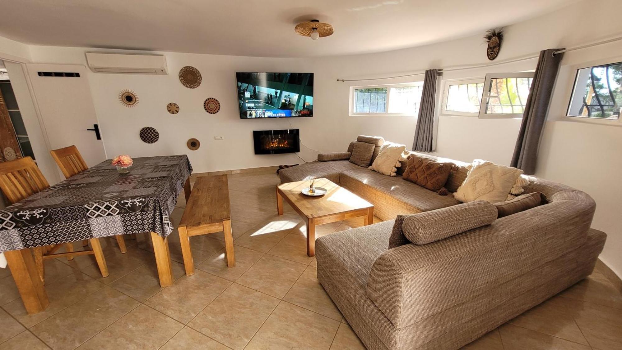 Casa Caledonia - Appartement Dans Villa Avec Jardin Arbore Et Piscine A 500 M De La Mer Benissa Exterior foto